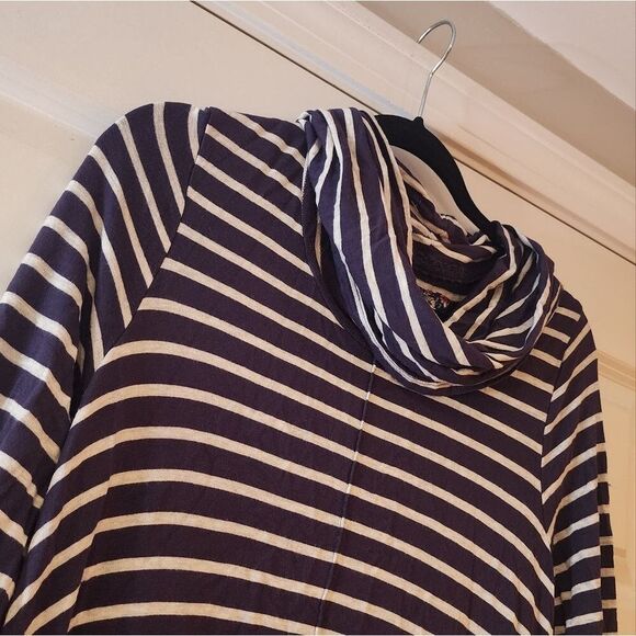 Cupio blue and white striped oversized tunic turtleneck top M - Picture 2 of 4